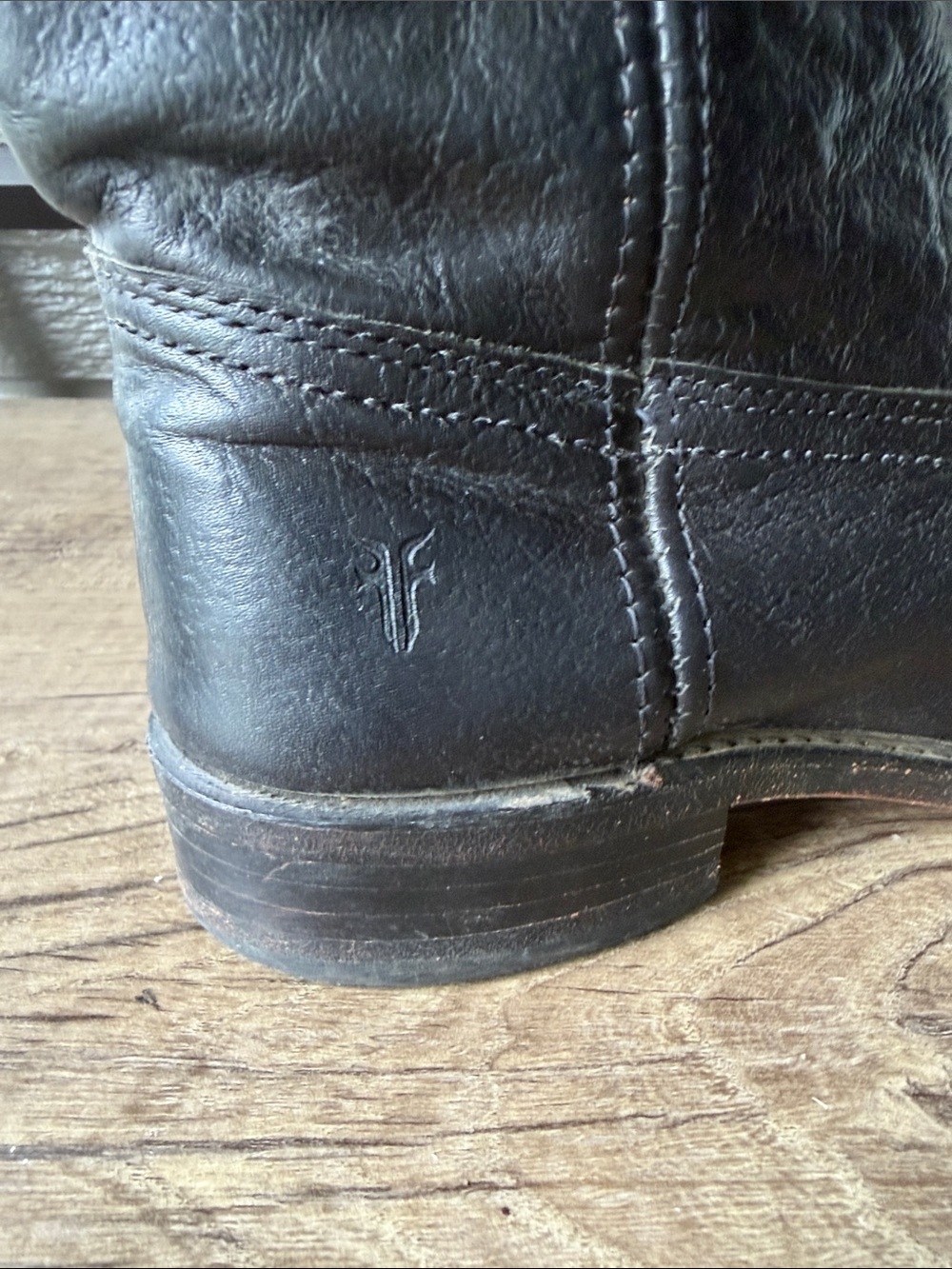 Frye Women Black Ankle Booties size 7.5 M - Picture 6 of 11